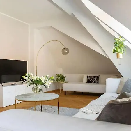 Musikviertel Zentrum Sued - Zentral Und Dennoch Ruhig Appartement