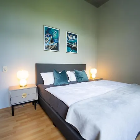 Musikviertel Zentrum Sued - Zentral Und Dennoch Ruhig Appartement