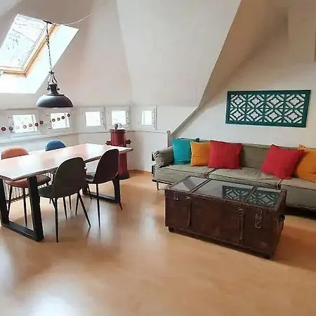 Musikviertel Zentrum Sued - Zentral Und Dennoch Ruhig لبسيا